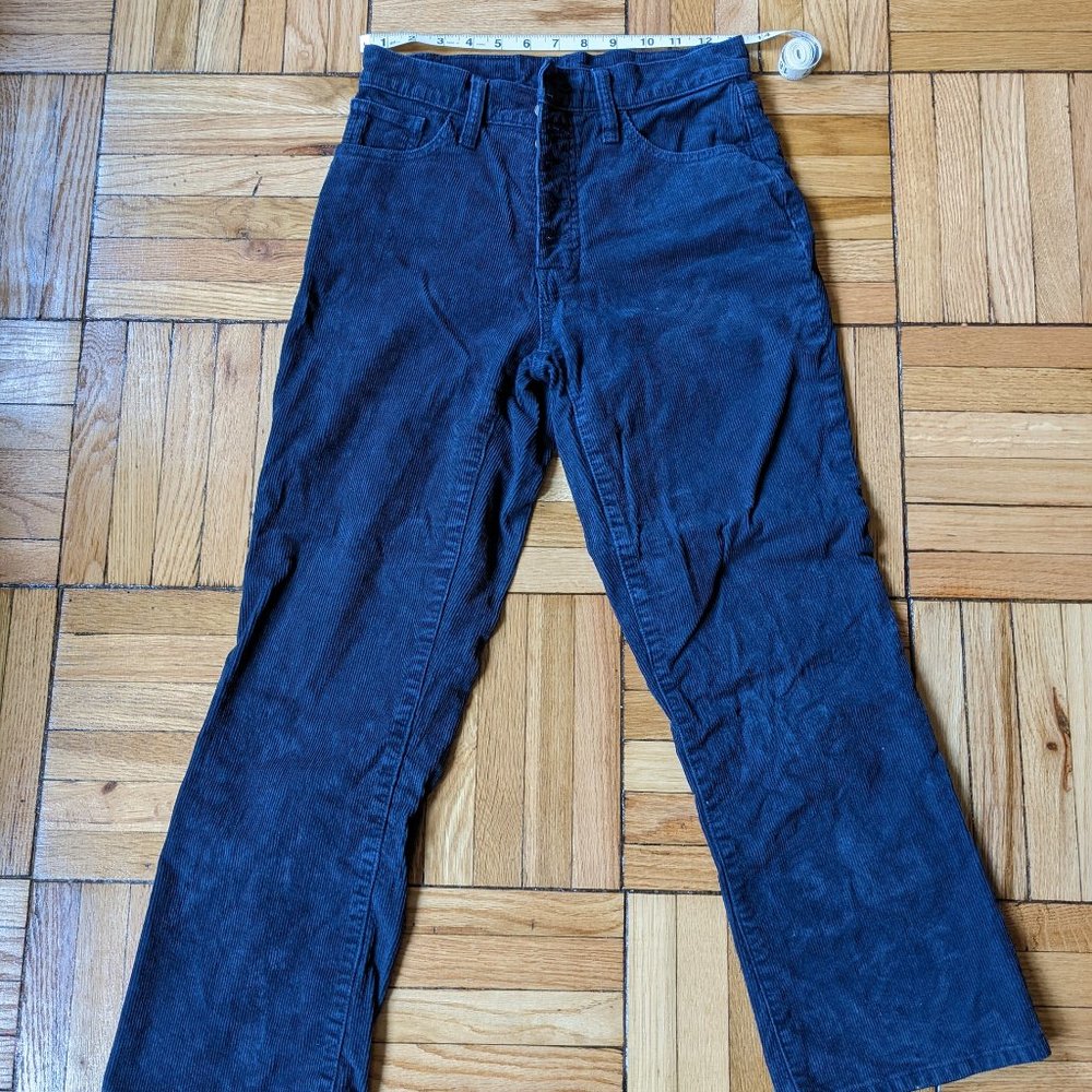 Navy Corduroy Cropped Pant